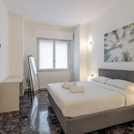 Citylife 6 - Bright Two Bedroom - B アパート ミラノ